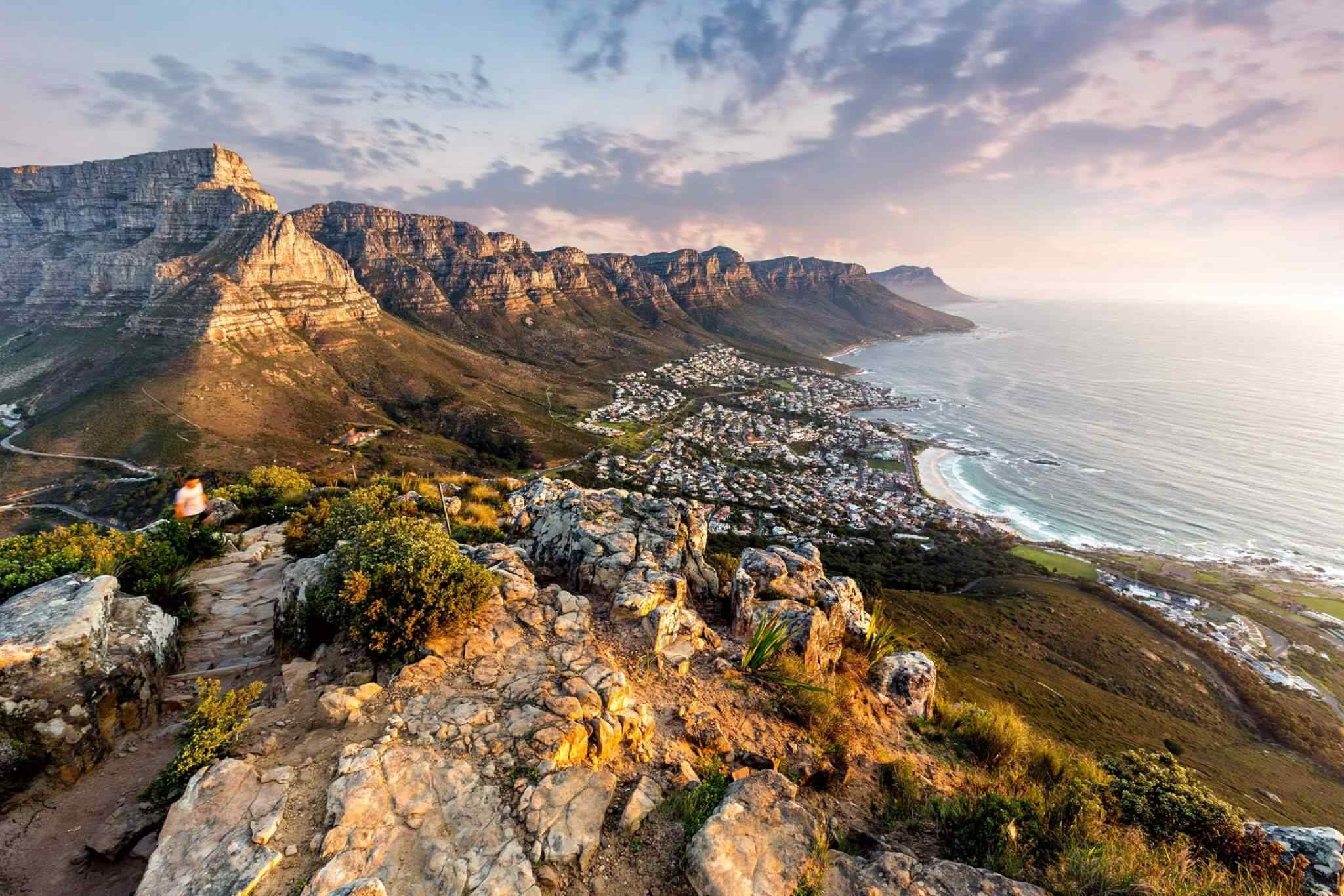 https://www.rizzvacations.com/wp-content/uploads/2018/08/post_capetown_06.jpg