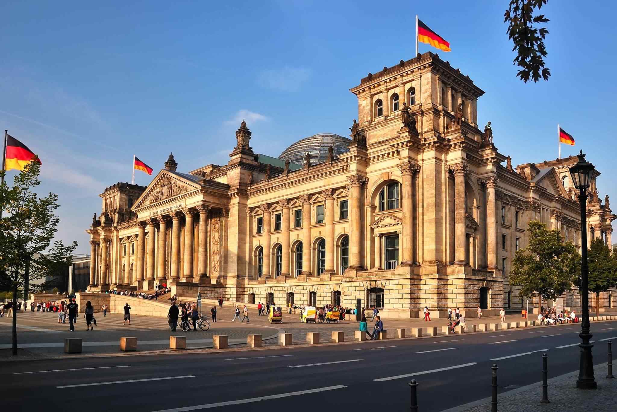 destination-berlin-01 https://www.rizzvacations.com/wp-content/uploads/2018/09/destination-berlin-01.jpg