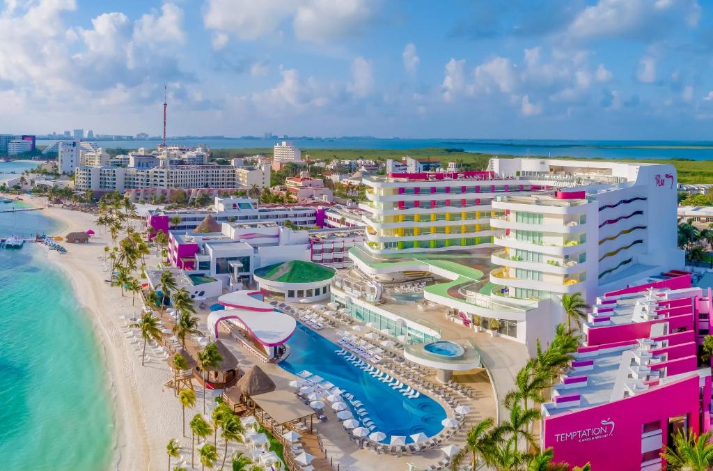 https://www.rizzvacations.com/wp-content/uploads/2024/02/376884163.jpg