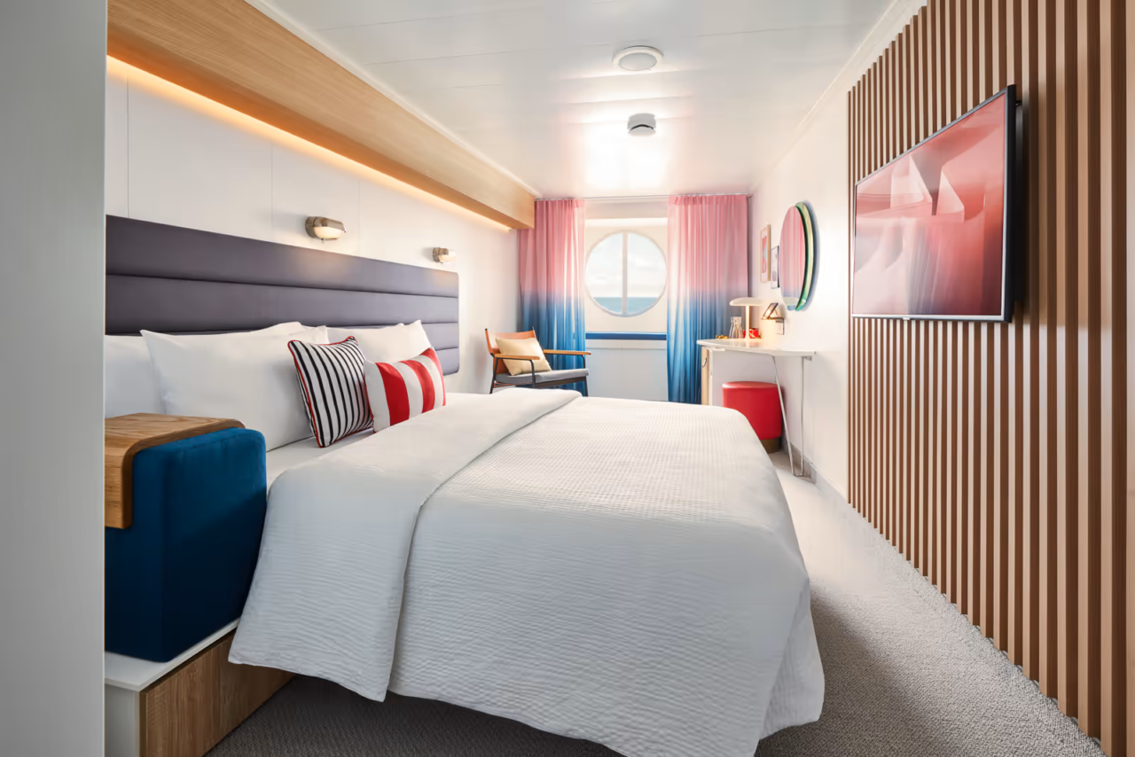 IMG-SCL-2021-CAB-the-sea-view-interior-bed-configuration-day-UNCROPPED IMG-SCL-2021-CAB-the-sea-view-interior-bed-configuration-day-UNCROPPED